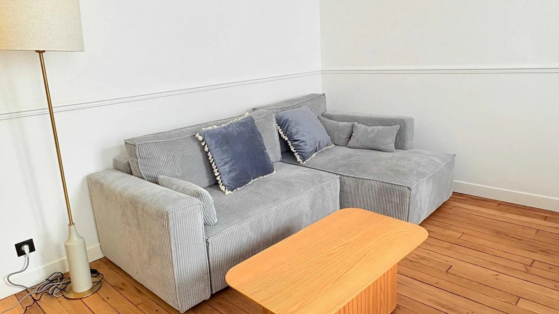 Apartment Signature Champs Elysees Ac By Melvane Paris