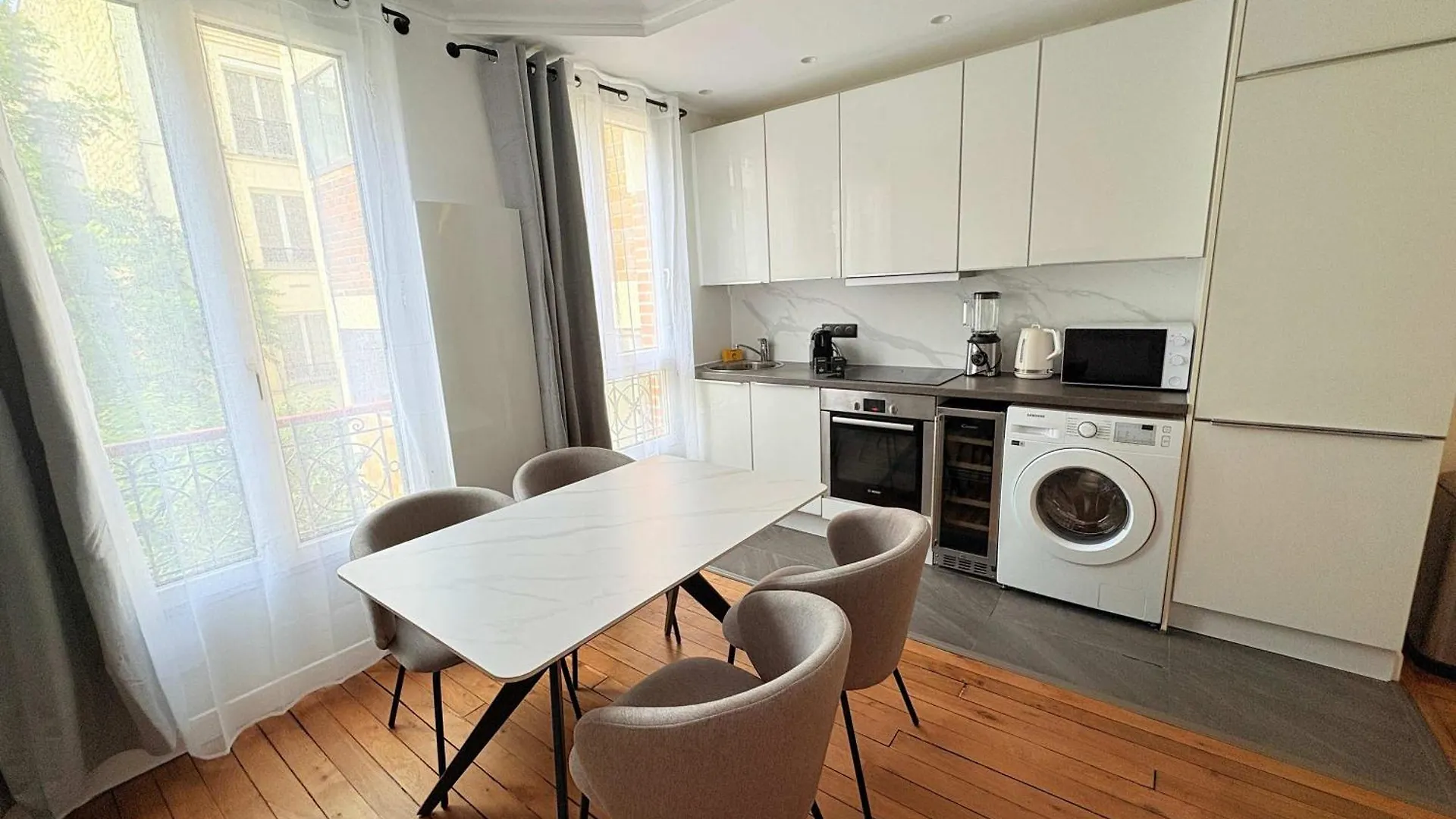 Signature Champs Elysees Ac By Melvane Párizs Apartman