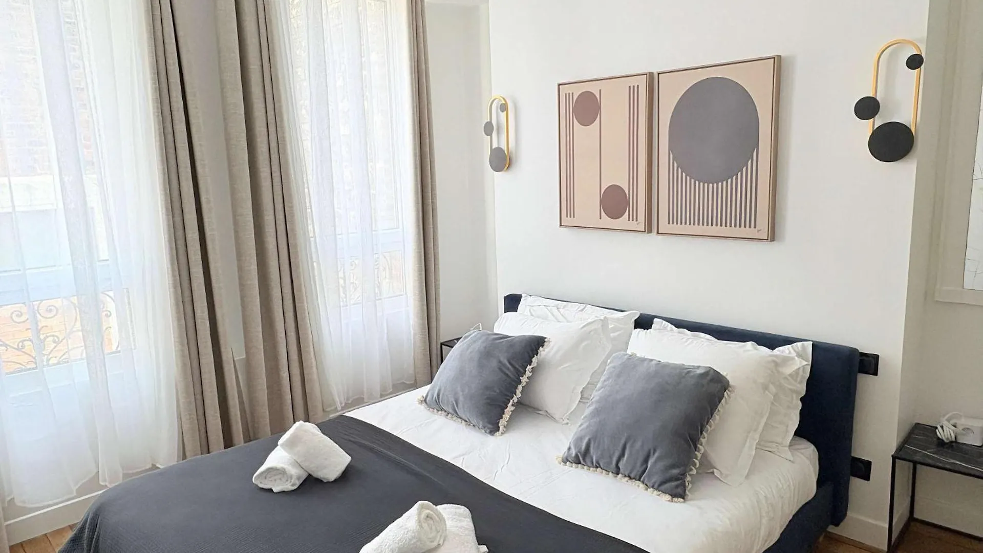 Appartement Signature Champs Elysees Ac By Melvane Paris
