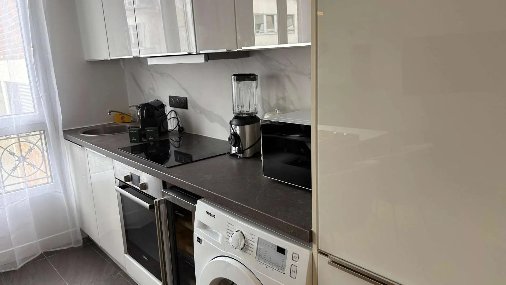 Signature Champs Elysees Ac By Melvane Paris France